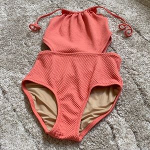 girls swimsuit